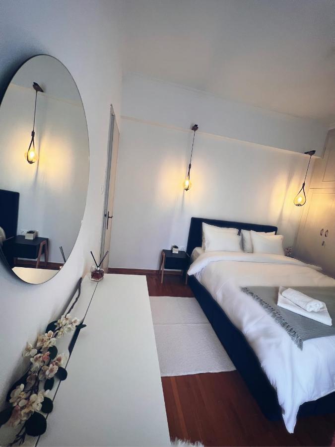 Seaside Apartment In Flisvos Marina Athen Exterior foto