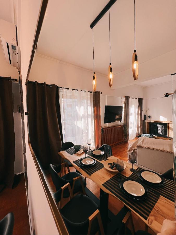 Seaside Apartment In Flisvos Marina Athen Exterior foto