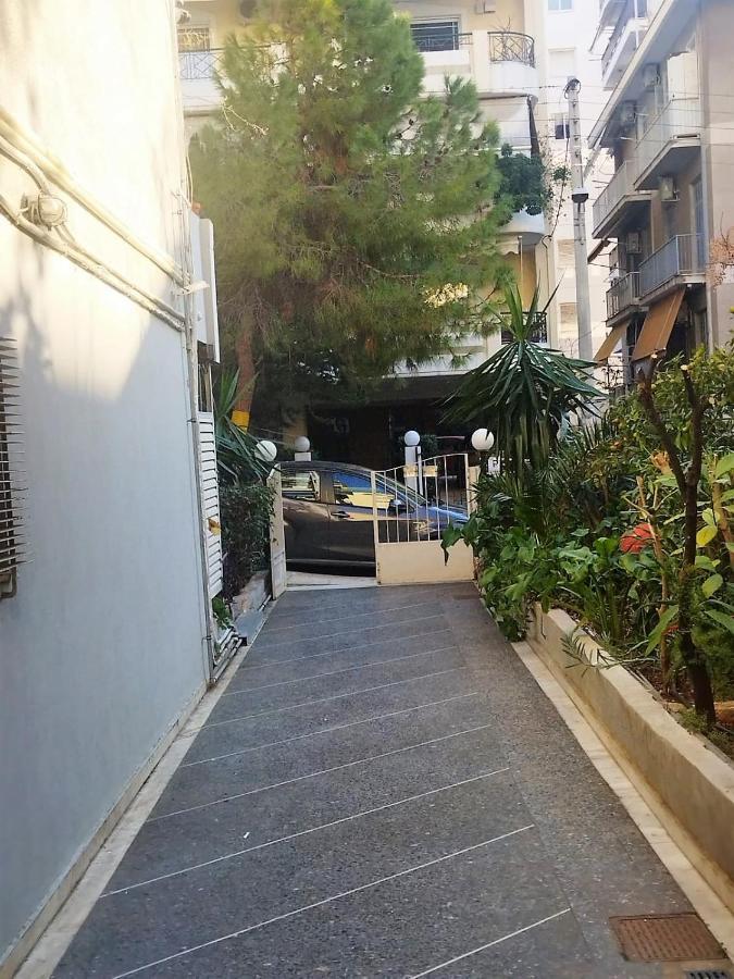 Seaside Apartment In Flisvos Marina Athen Exterior foto
